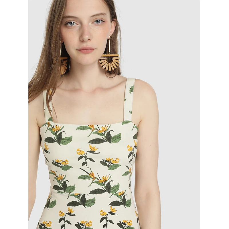 Easy Wear Платье на бретелях. С открытой спиной. Материал: Хлопок. Стиль: Уличная мода