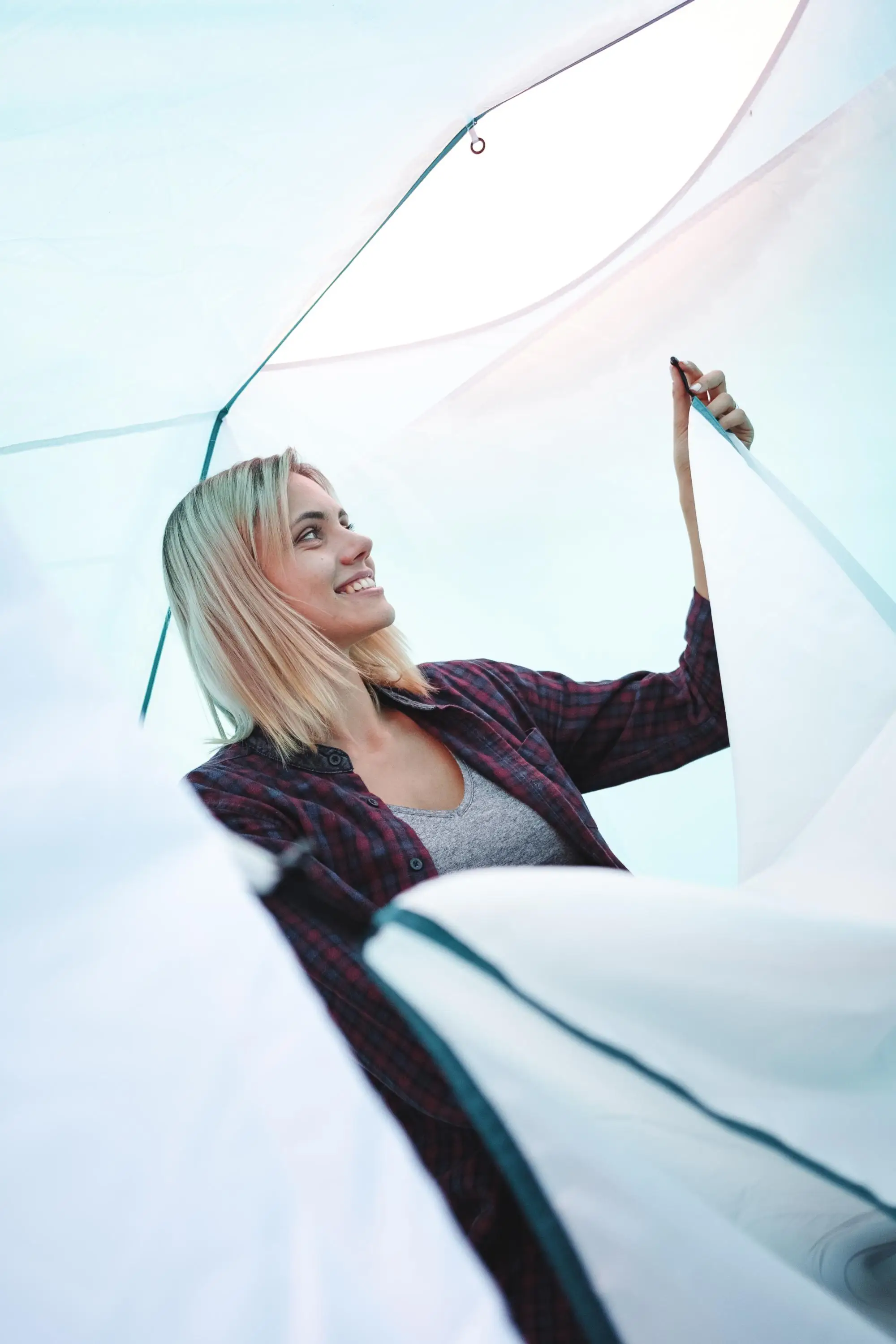 Camping tent tourist Bestway 68092 family dome 4 ((305 cm + 95 cm) x 255 180 cm)) | Спорт и развлечения