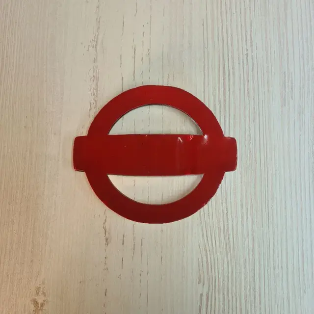 Emblem Nissan Nissan logo badge 12,5 х10,4 cm emblem badge