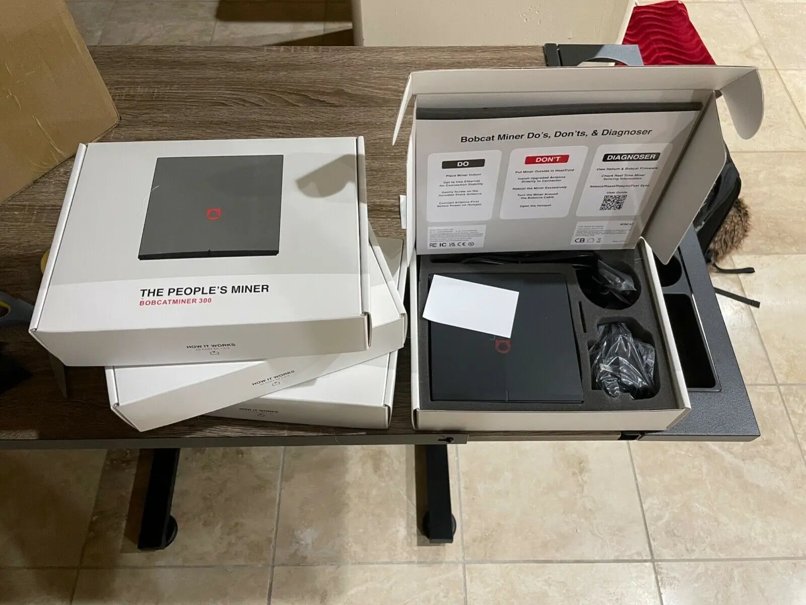 

A1 BUY 2 GET 1 FREE Bobcat Miner 300 Helium Hotspot for HNT