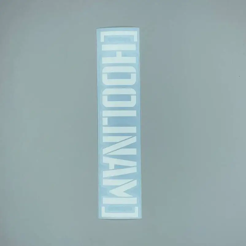 Наклейка на автомобиль из виниловой пленки oracal водонепроницаемая (