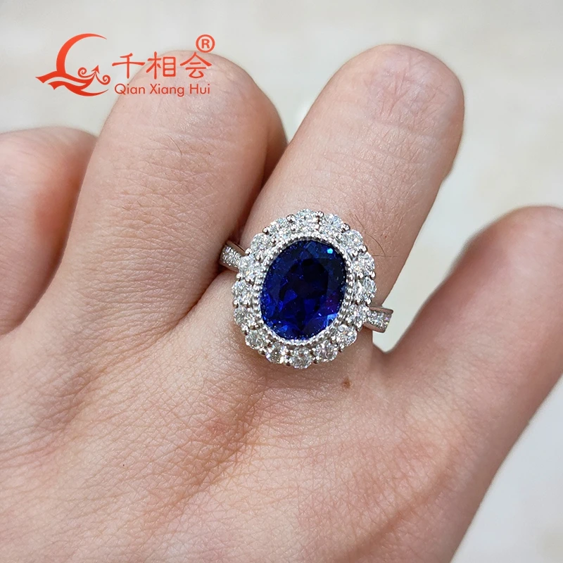 8x10 мм Овальный сапфировый камень с маленьким белым моиссанитовым кольцом