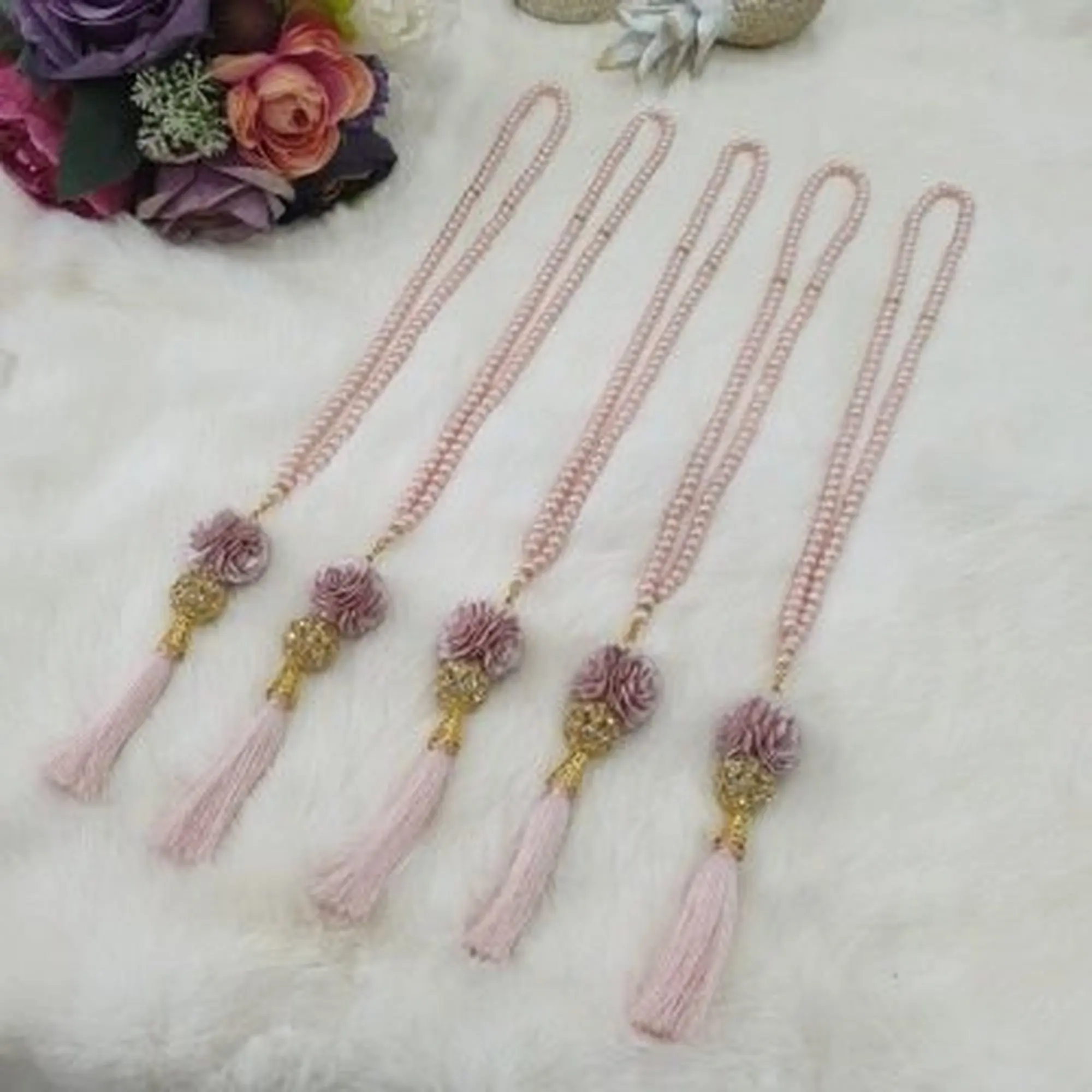 

99's Special Design Pearl Rose Rosary (10 Pieces)