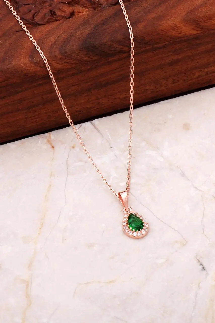 

Mini Drop rose Necklace Simple Beautiful Drop Shape Pendant Crystals 2021 ottoman Valentine's day