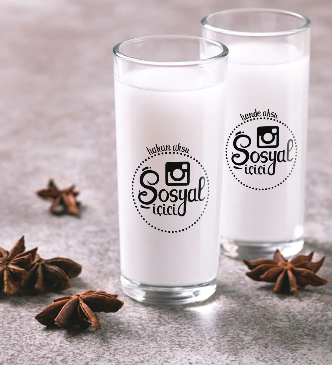 

Персонализированный набор разноцветных чашек с надписью Social İçici Dual Arrack-4