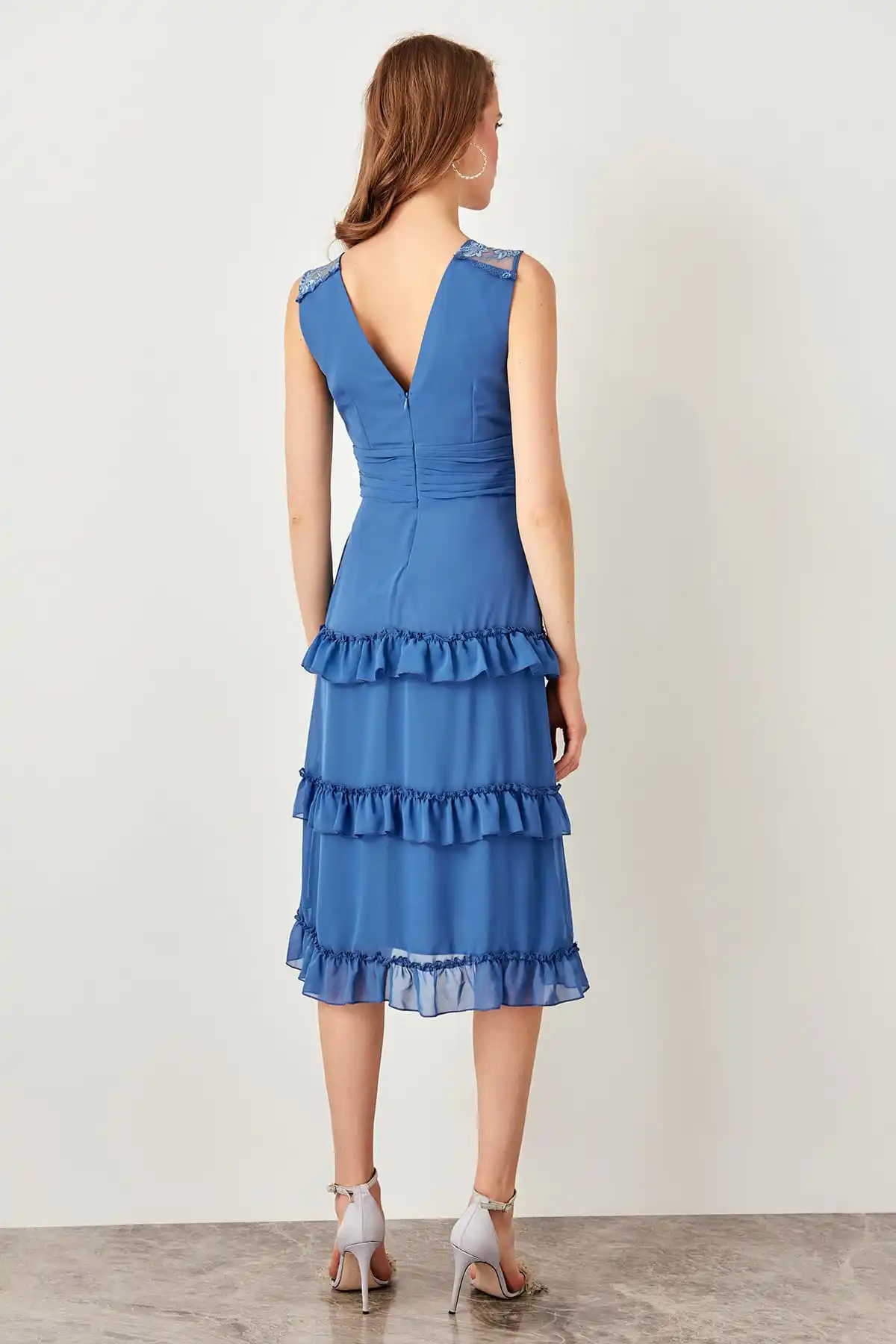 Модное синее платье с оборками TPRSS19UZ0048 | Женская одежда