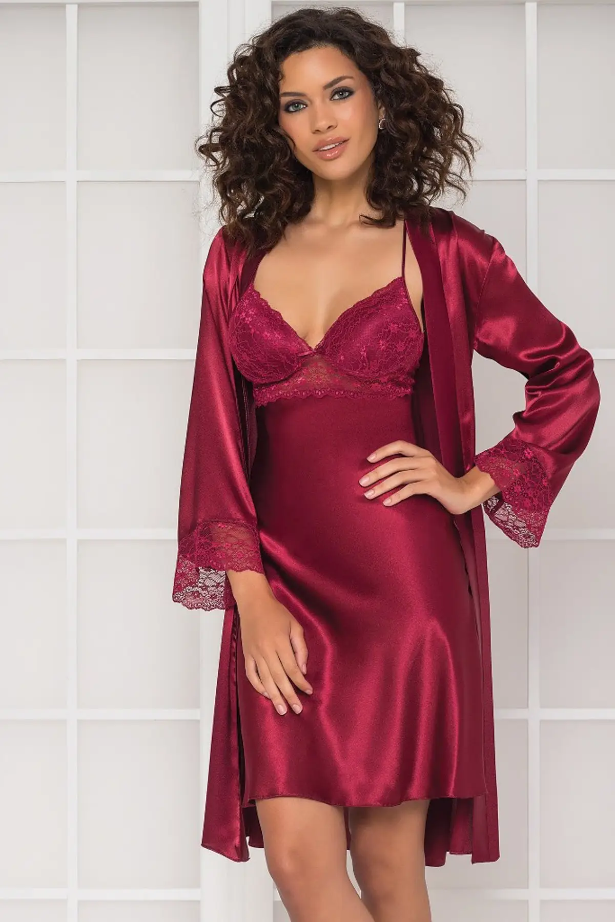 Комплект женской ночной рубашки Шелковый Атласный кружевной комплект из 2