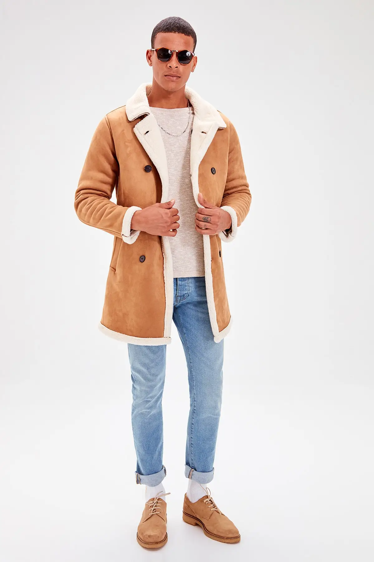 Trendyol Camel Новое мужское ламинированное пальто с карманами на пуговицах спереди