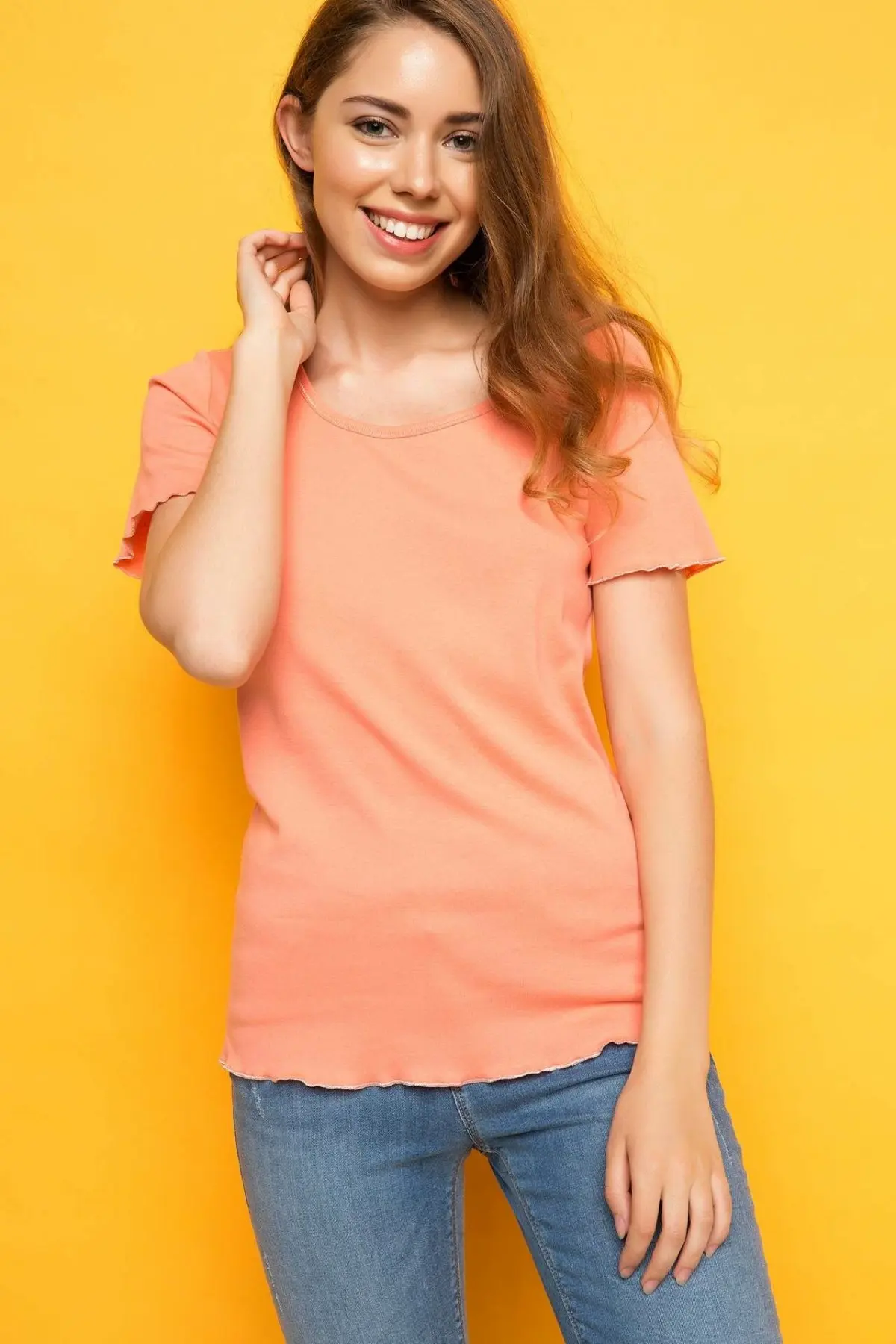 DeFacto Женская Однотонная футболка с круглым вырезом и короткими рукавами модная