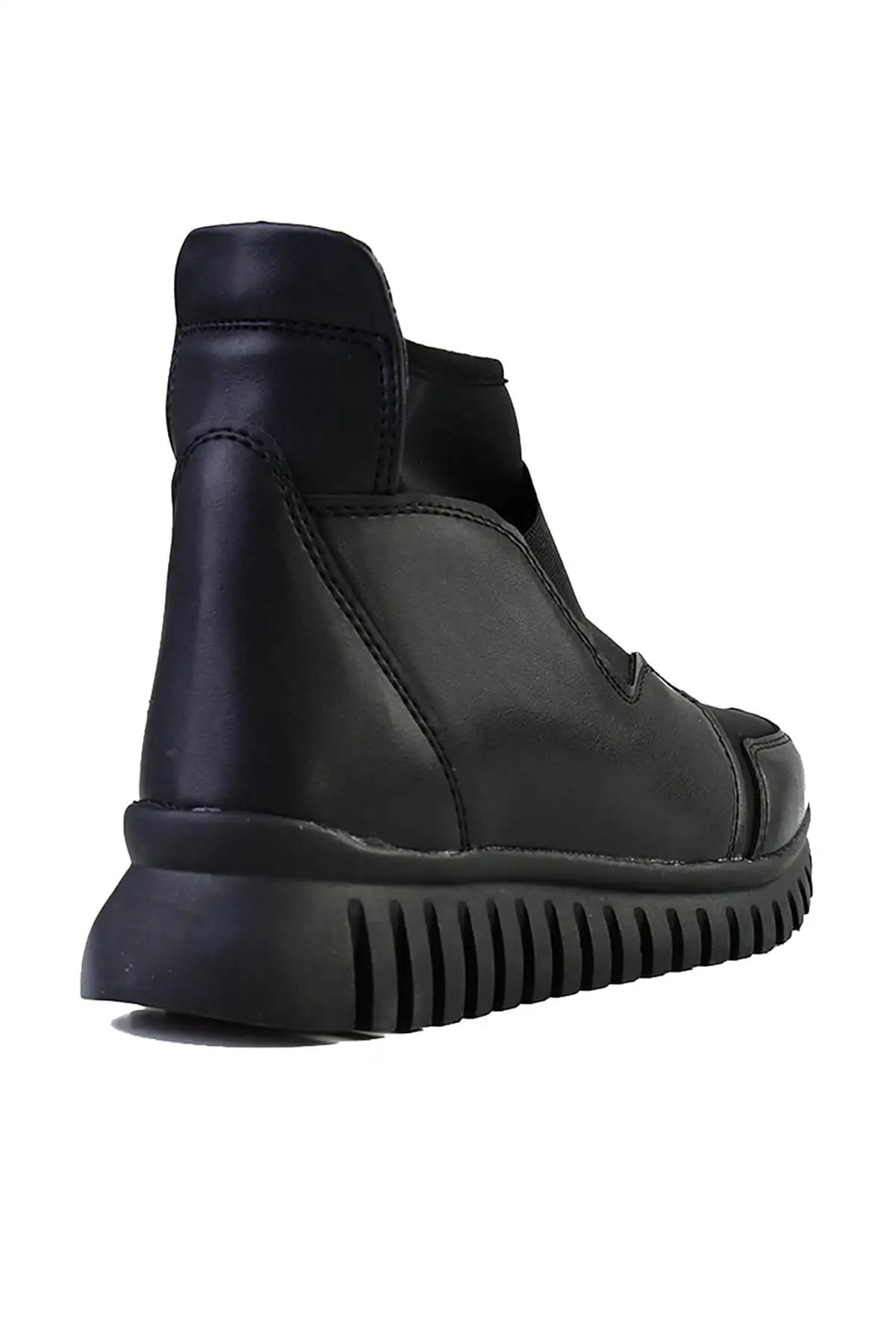 Черные женские ботинки Bambi G0417270109| |