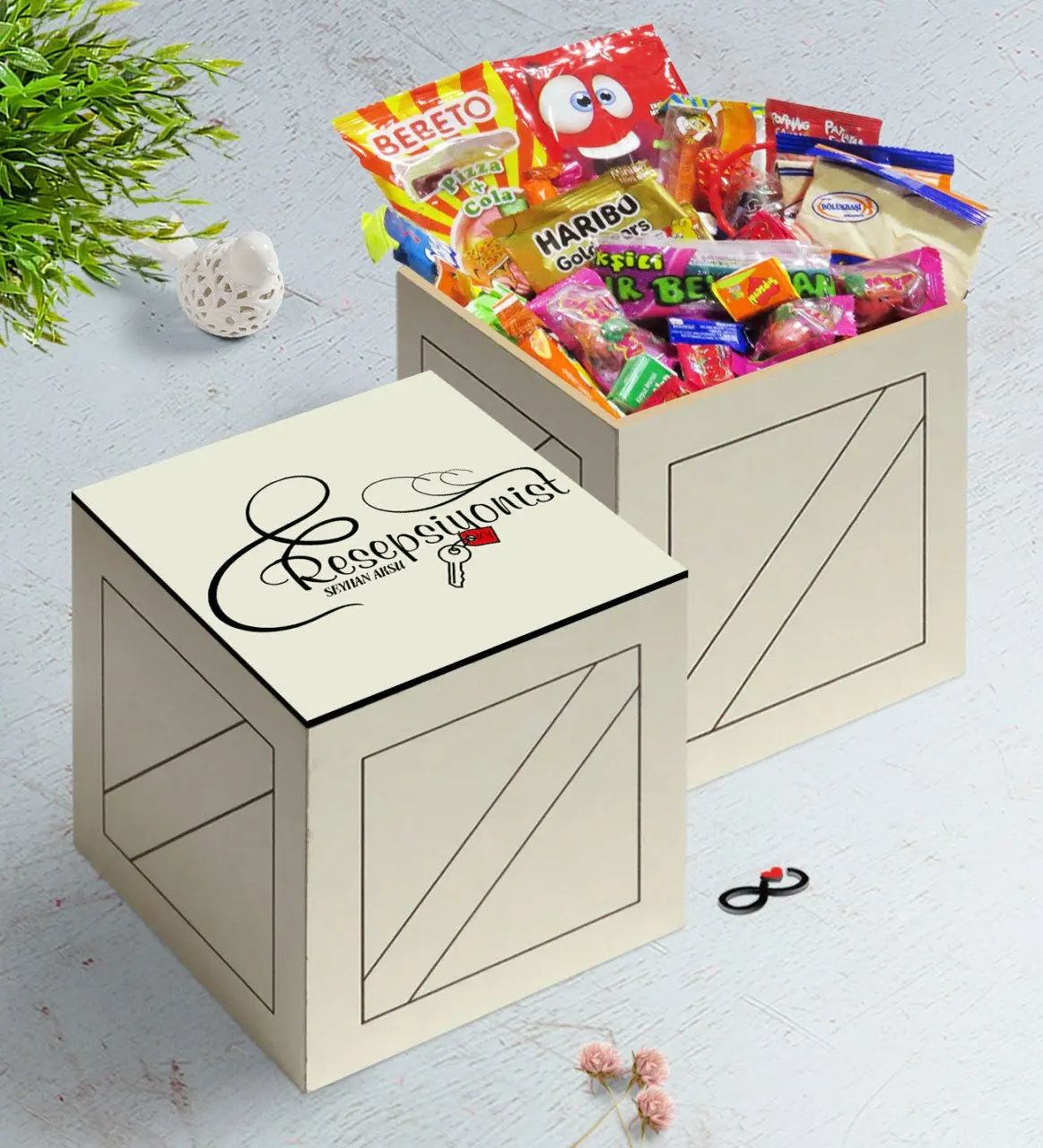 Персональный регистратор в деревянной коробке Ностальгический Lezzetler Подарочный