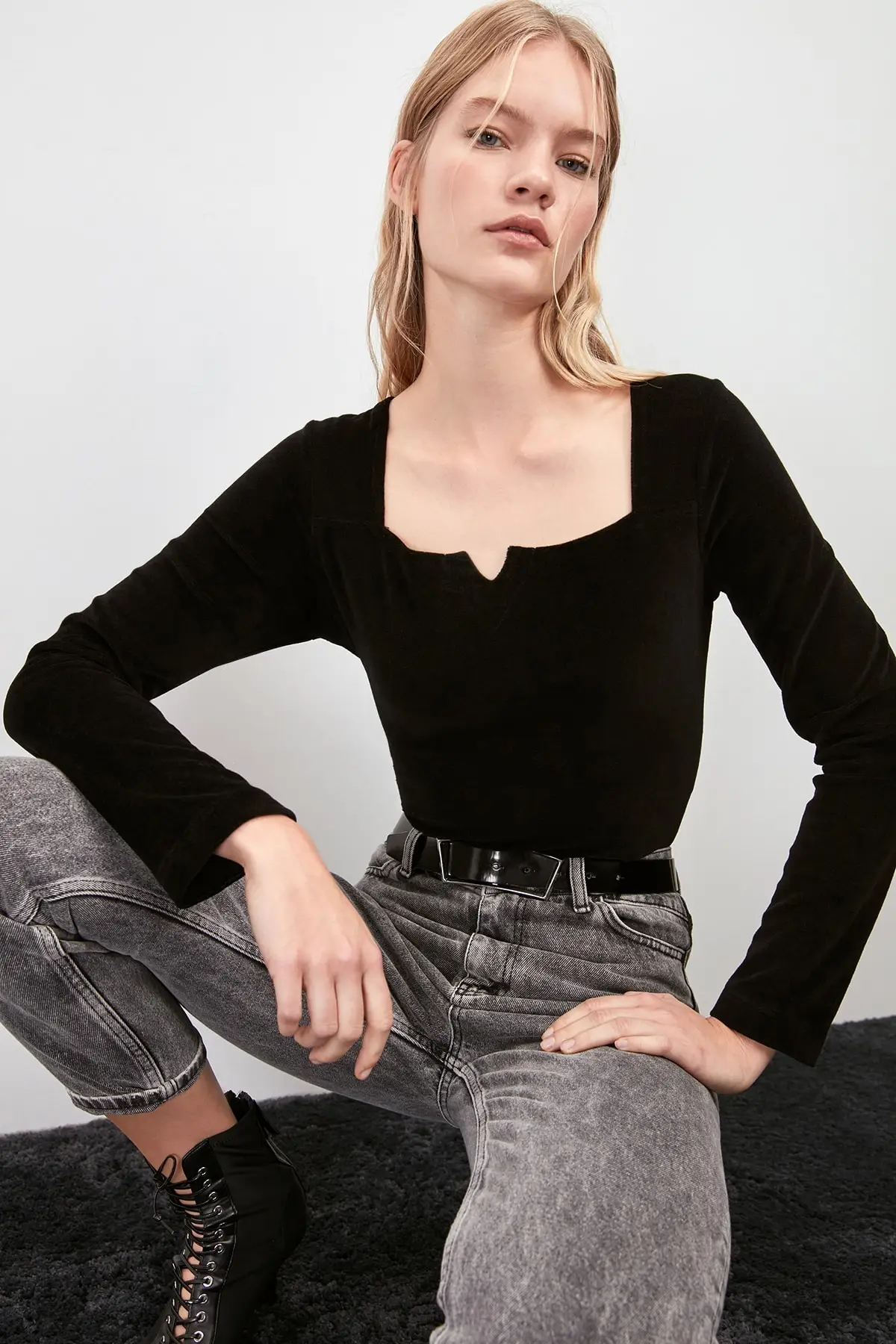 Бархатное трикотажное боди TWOAW20BD0050 |