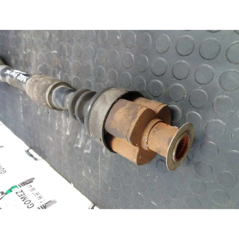 1064395 transmission front right VOLVO S40 |