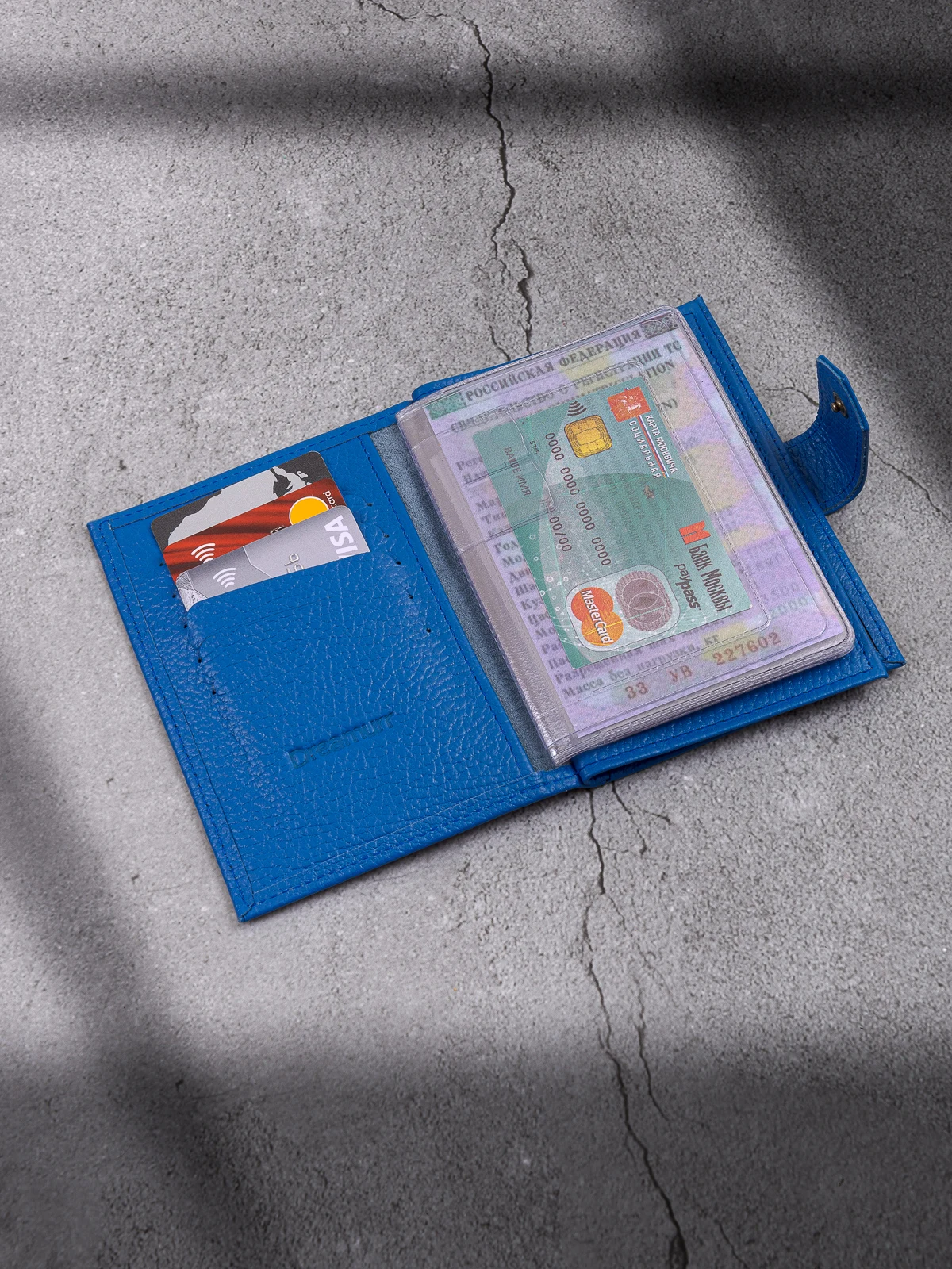 Рисунок 3 - Обложка для документов; паспорт