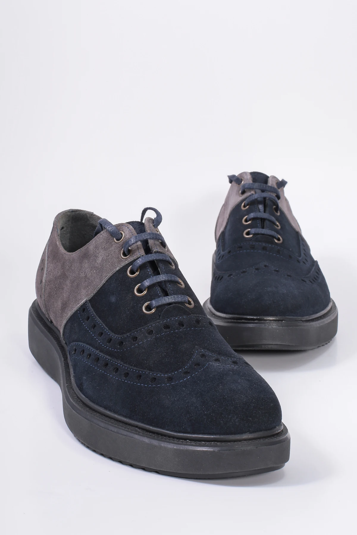 

Oxford Brogue Navy Blue Color Men 'S Shoes