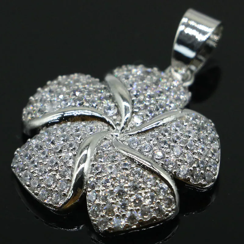 

33x24mm Beautiful Flowers Shape Created White Sapphire Woman's Wedding Silver Pendant