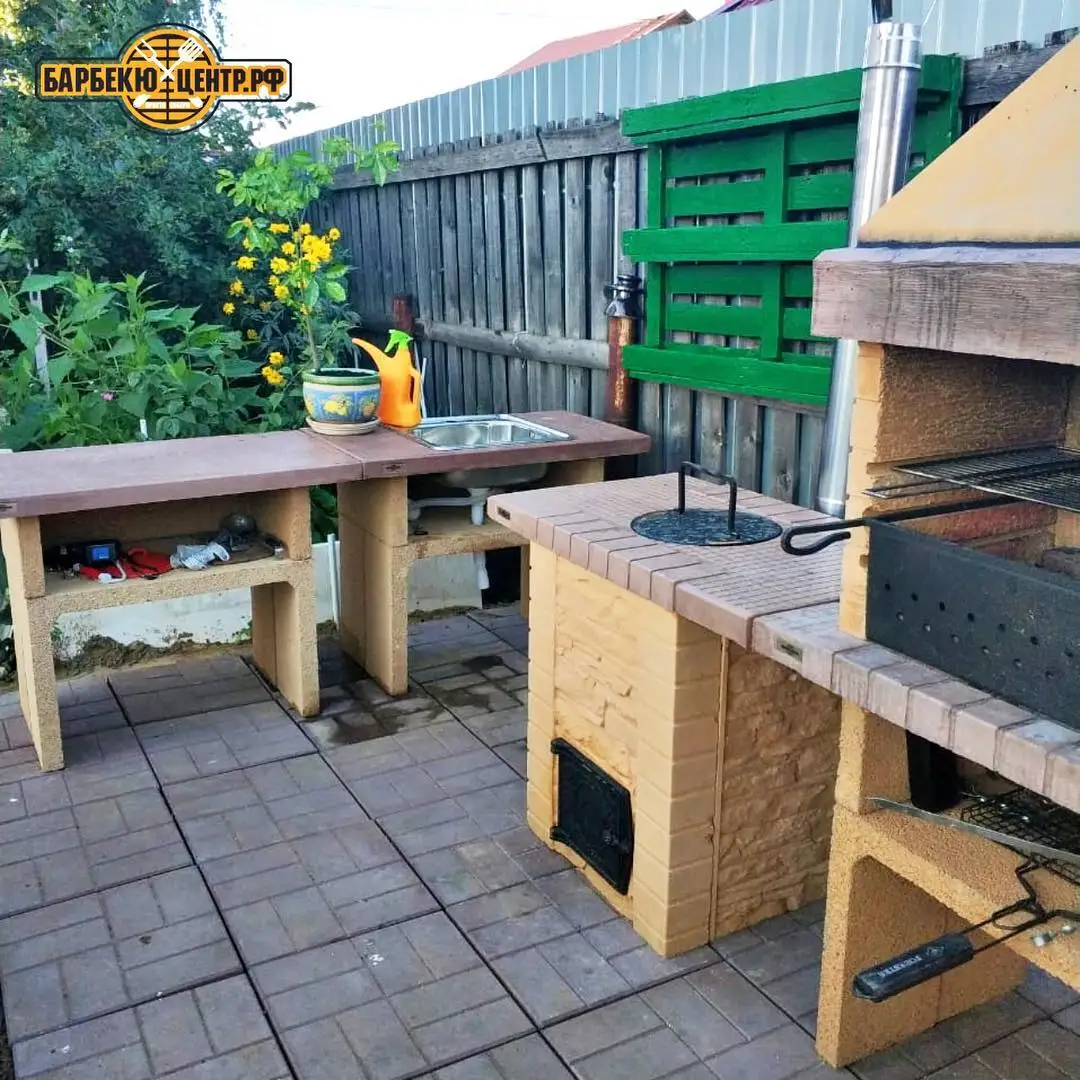Тандыр Хан Барбекю Центр из жаропрочного шамота для дачи и беседки |