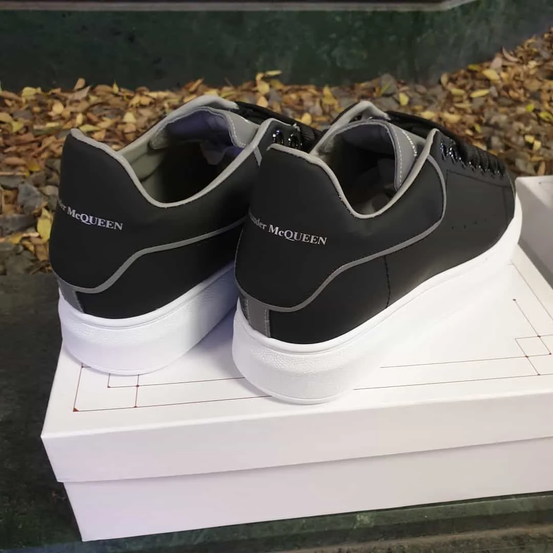 

2021 New season fashion men sneakers , high quality , fast and free shippping,