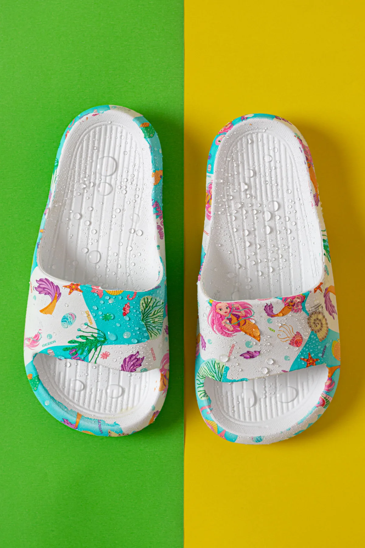 

New Summer Children's Slippers For Boy and For Girl Slippers PVC Soft Beach Shoes Kids Casual Flip Flops