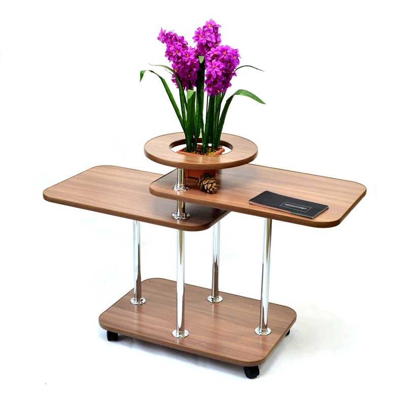 Передвижной журнальный стол Дана на колесиках.