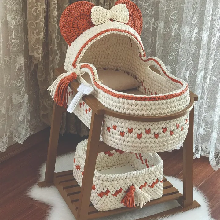 

Baby moses basket bassinet