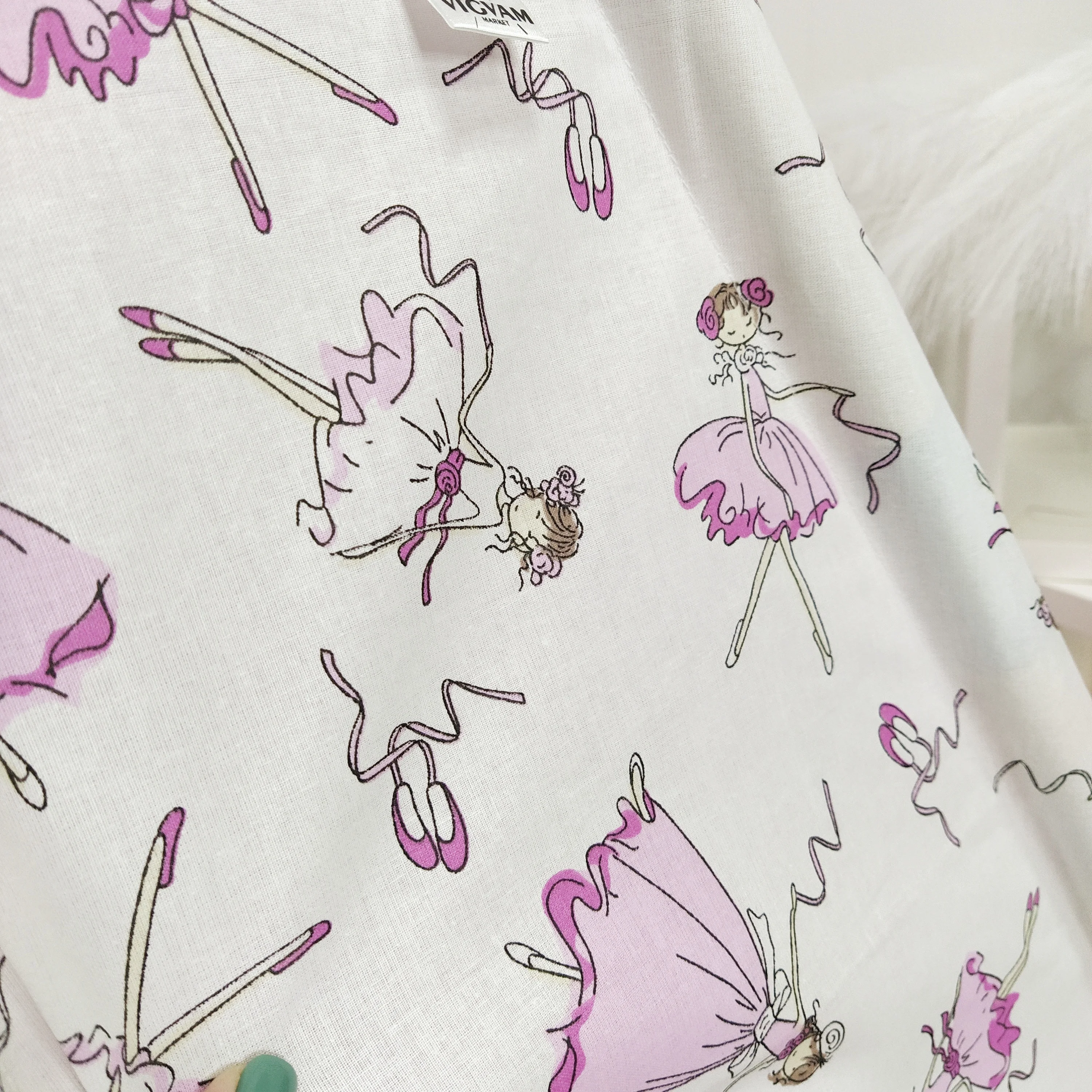 Вигвам РБ-серый с окном ковриком плоским подушкой и опорами | Игрушки хобби