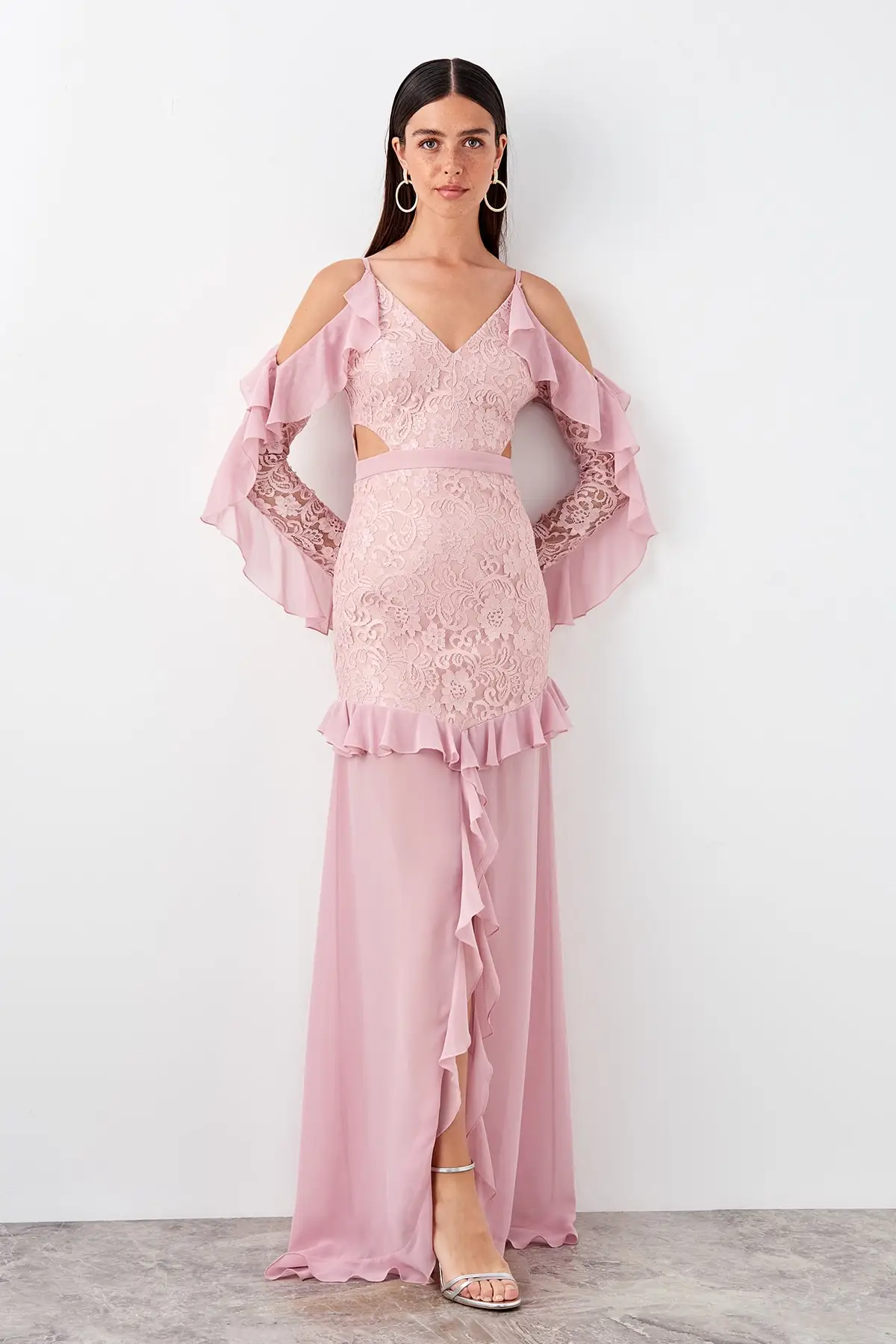 Trendyol маховик детальное вечернее платье TPRSS19AE0077