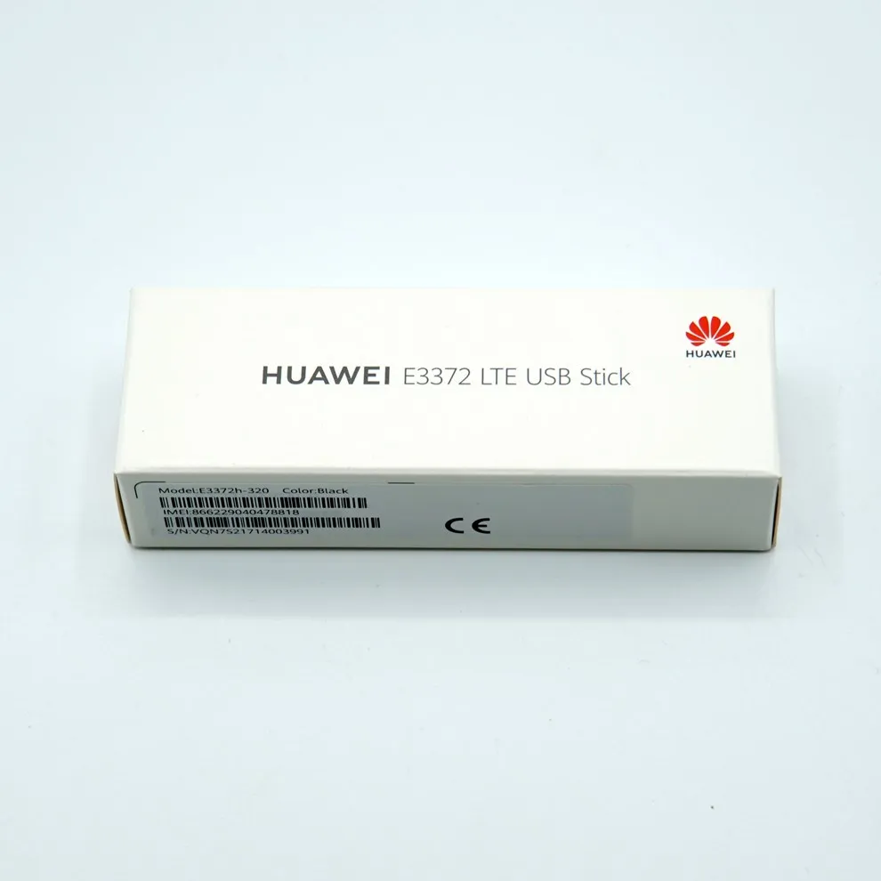 3g/ 4g модем Huawei e3372-320 с антеннами CRC9. Разблокирован работает сим картами всех