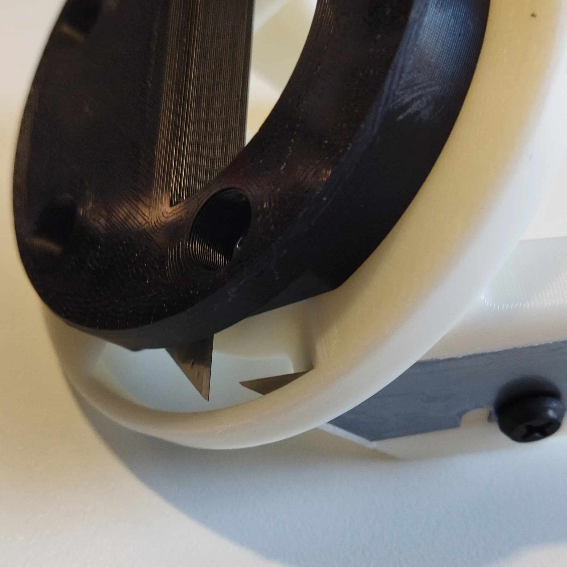 Фаскосниматель ГКЛ для подрозетников. GKL beveler for socket boxes |