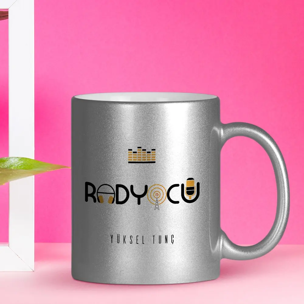 

Personalized Professional Radio Broadcaster Silver Gilt Mug Cup