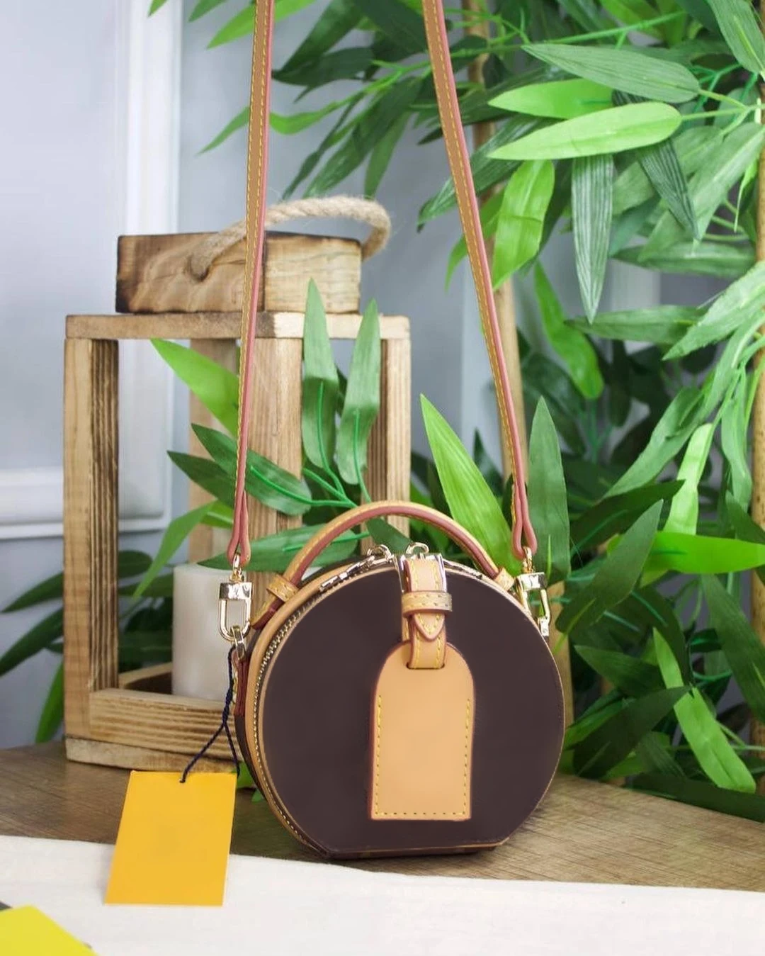 

2021 women Bag Luxury Design Mini Celebrity Trend Retro Round Popular High Quality Attractive