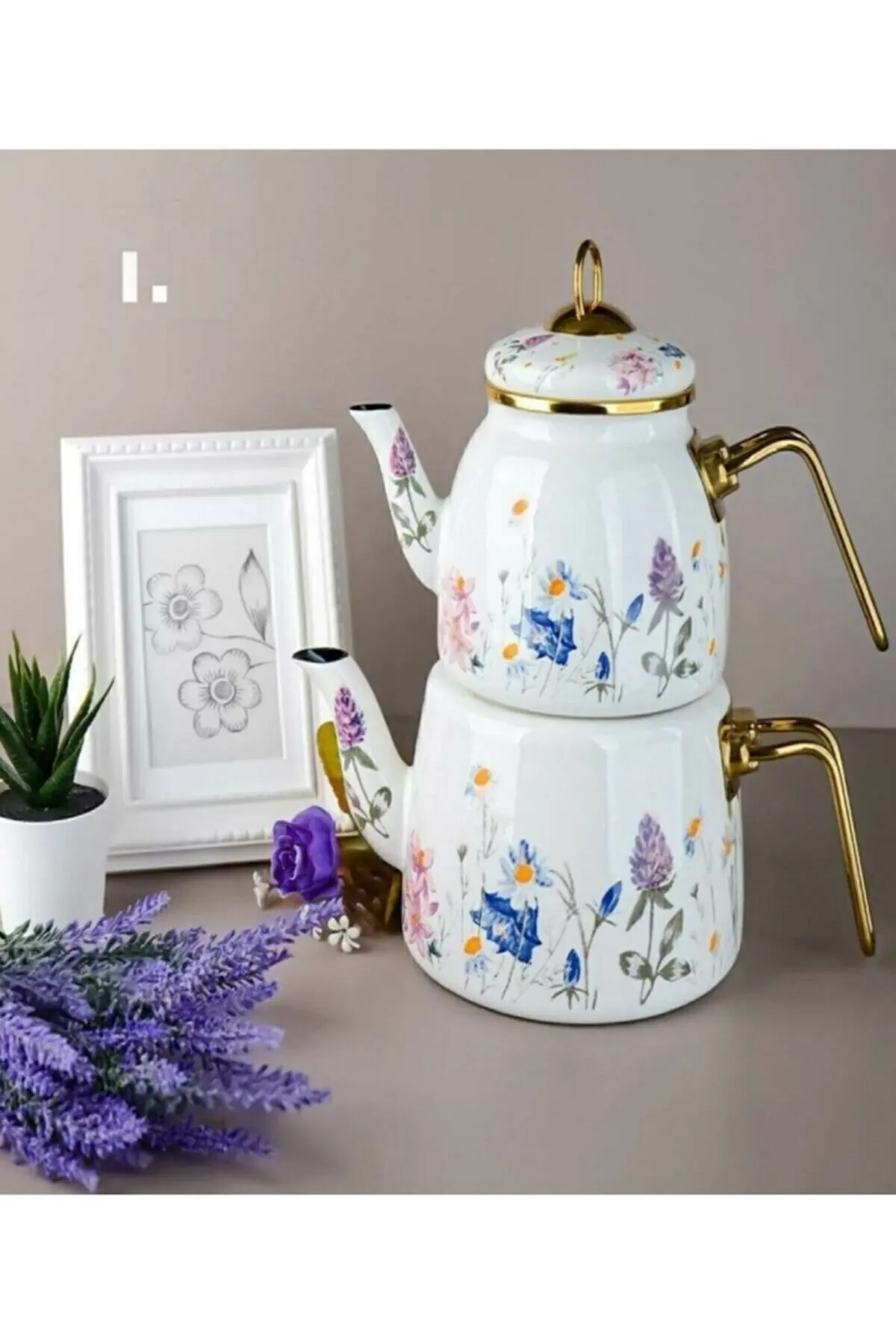 

Flower Patterned Enamel Teapot