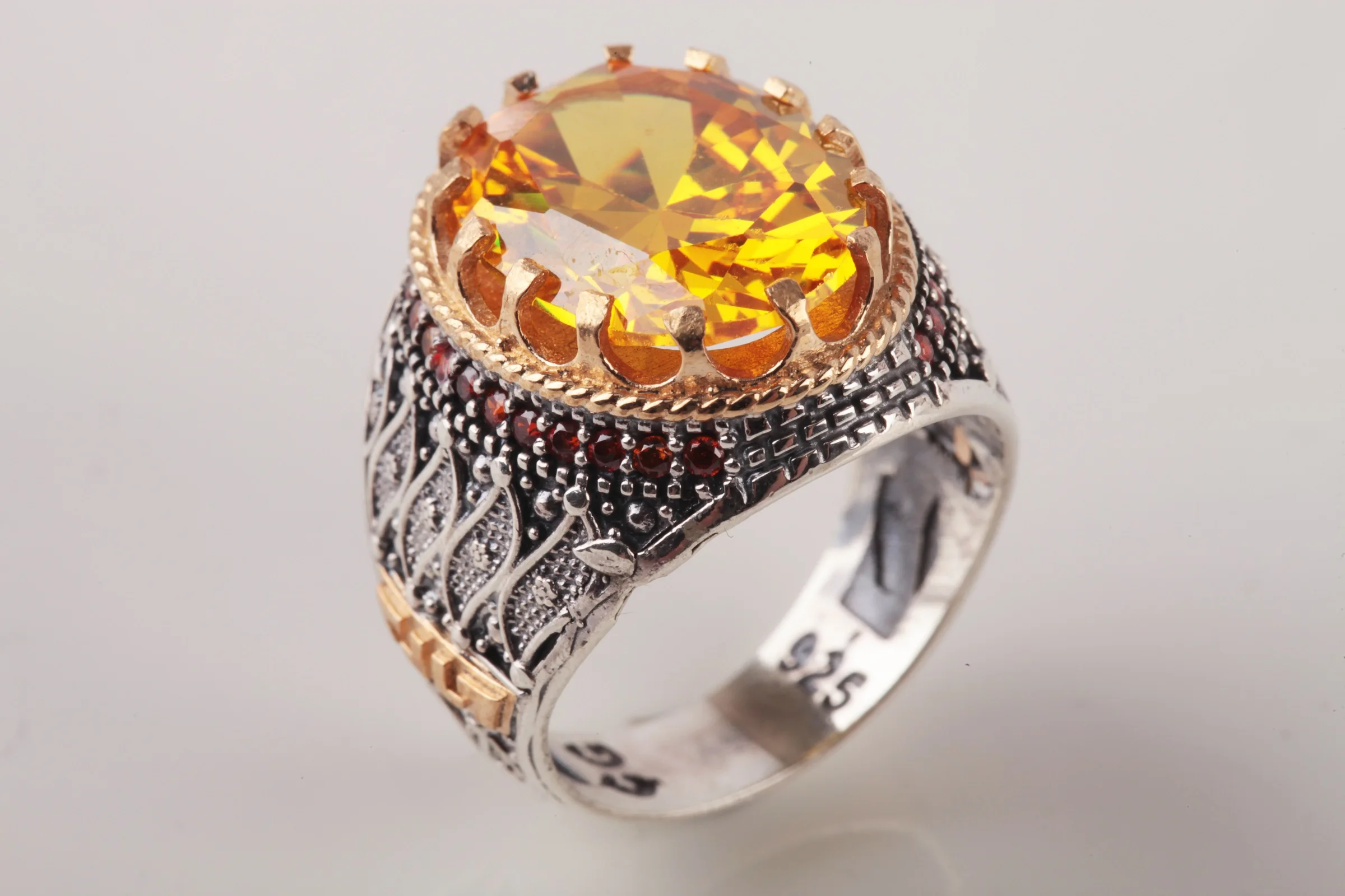 

UM US JEWELRY Yellow Zircon 925 Sterling Silver Men Ring
