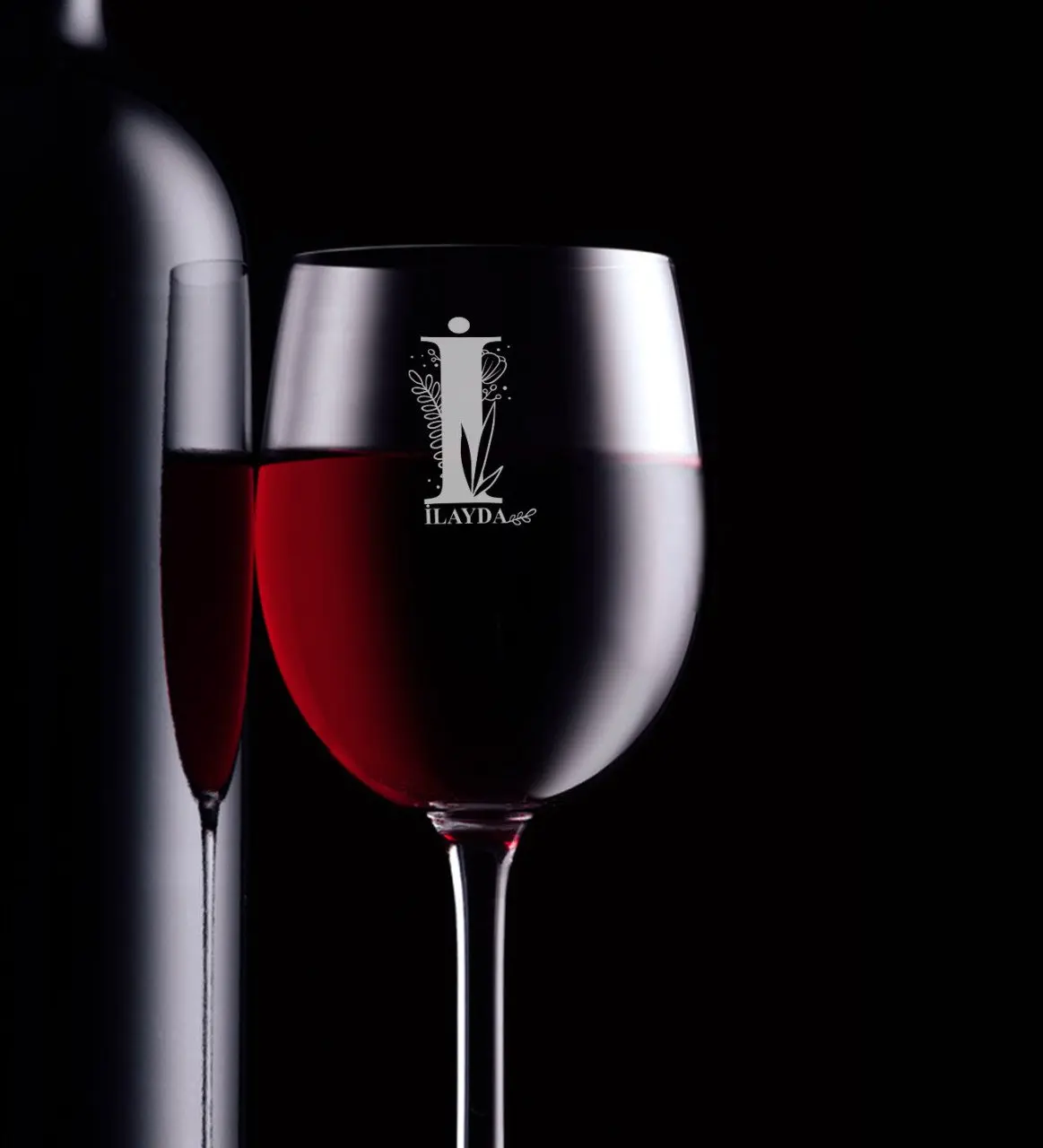

Personalized İ Head Letter and Is Wine Goblet Name Initial Letter Alcohol Wine Cup Glass Kitchen Tool. Material Simple coolest Design