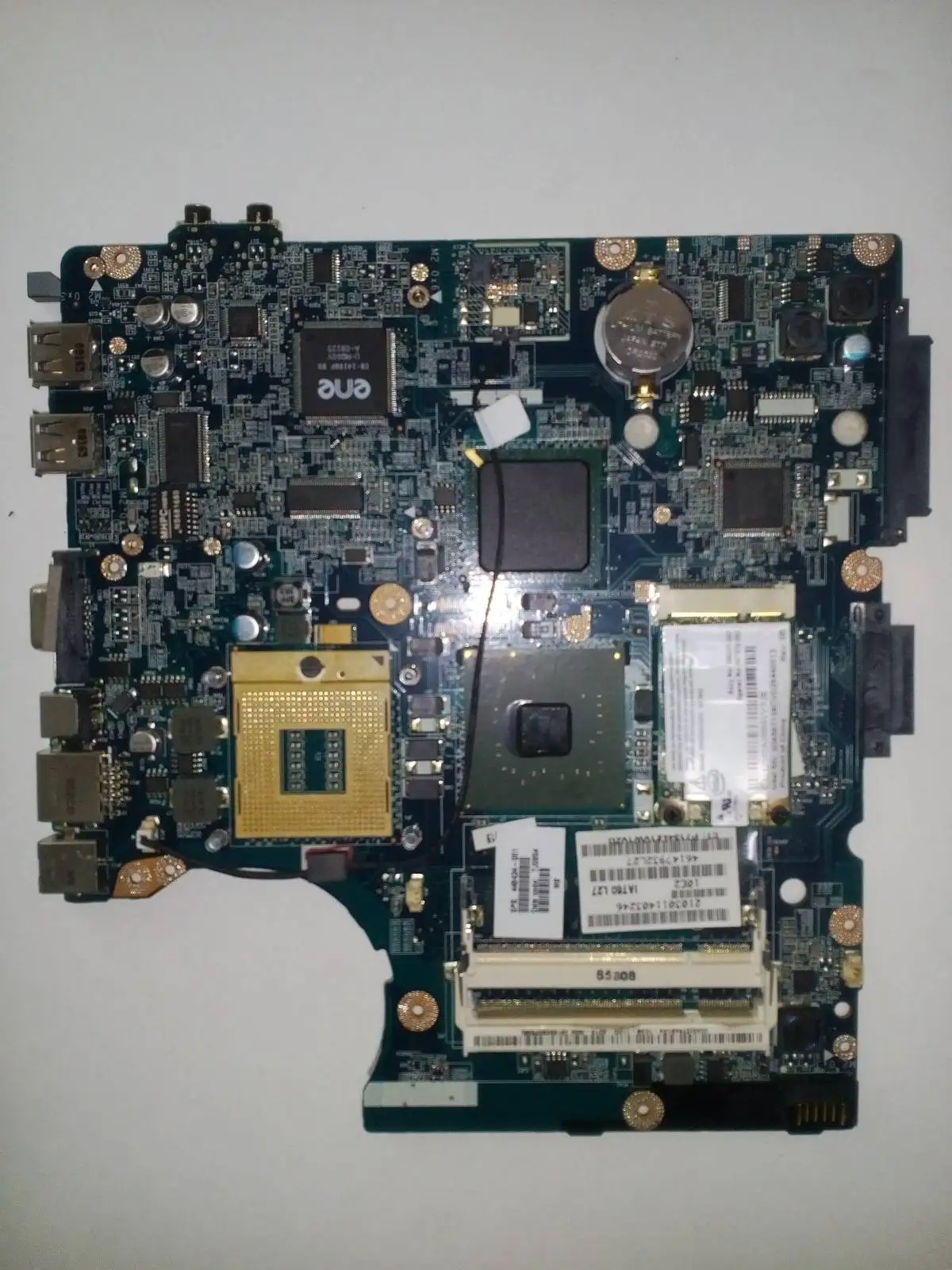 Неисправная системная плата HP 530 | Компьютеры и офис