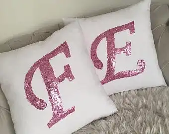 

Fur Border tasarımcısından-inspired handmade decorative Pillow Case