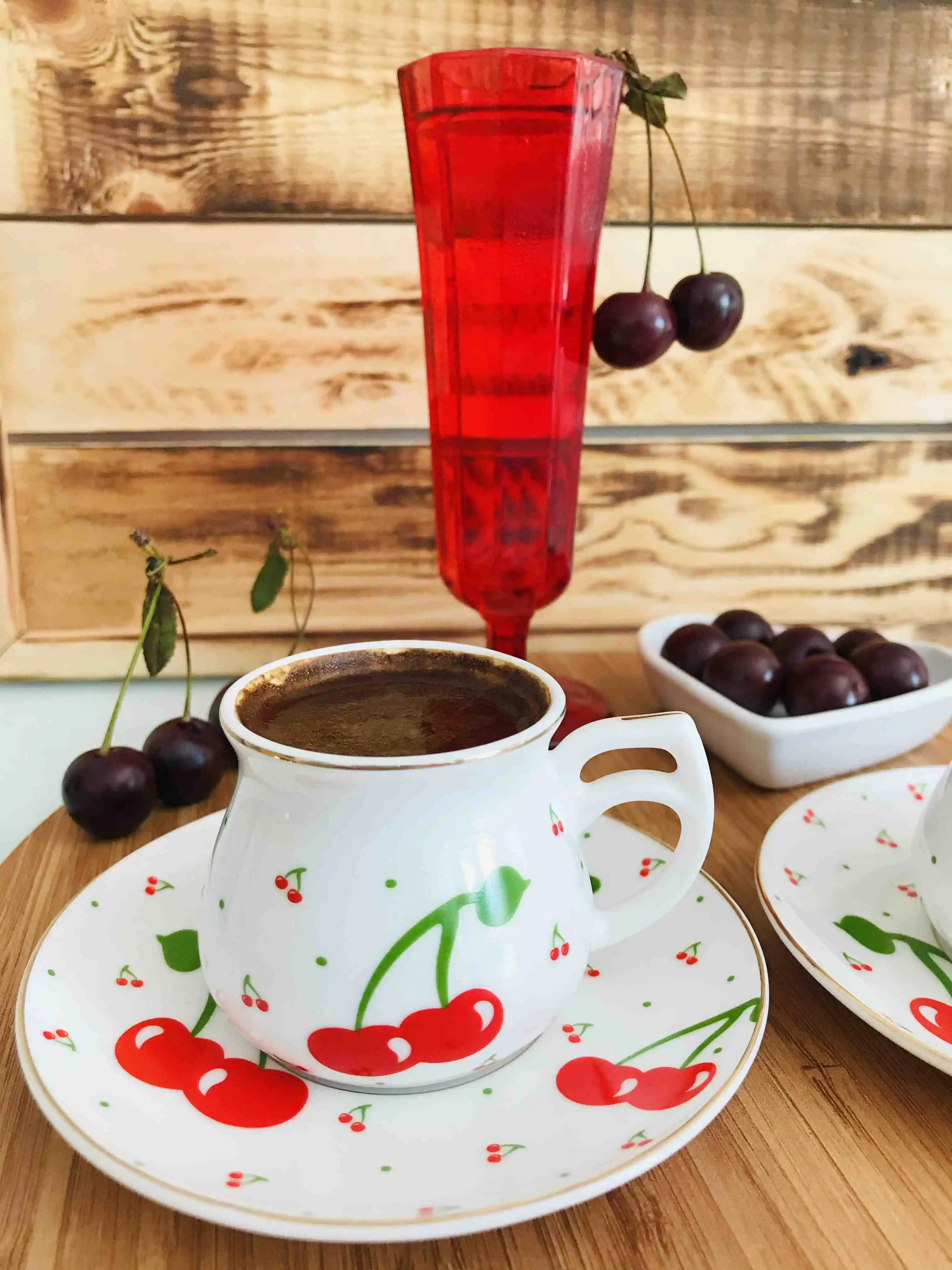 Фарфоровая кофейная чашка с узором чайный сервиз блюдцами 12 штук эспрессо и