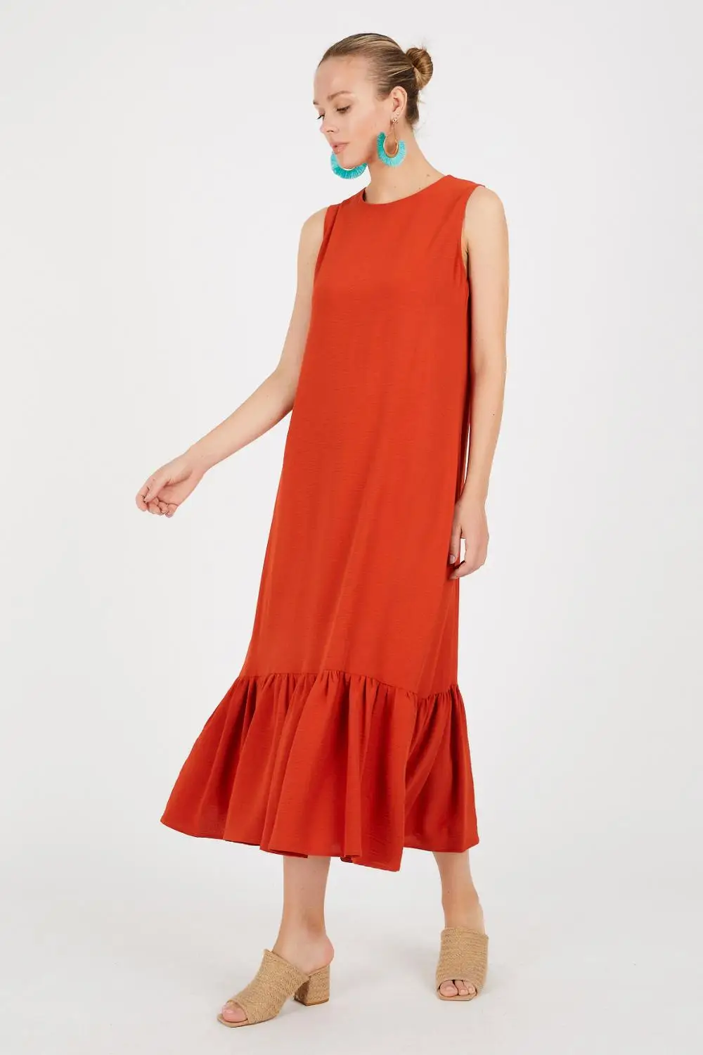 

European Size 2 x [S, M, L, XL (36, 38, 40, 42)] = 8 ITEMS / LOT: Sleeveless Women's Dress Linen Aerobin Fabric Brand: NFree