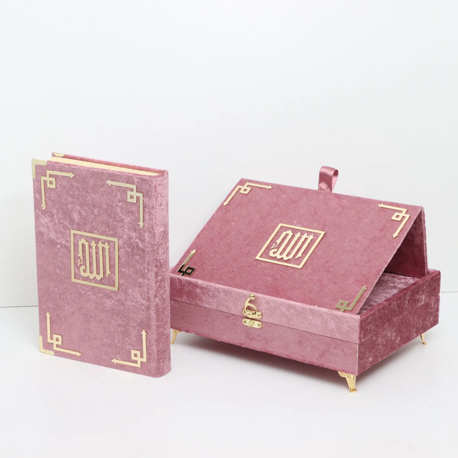 

Мусульманская священная книга Коран в бархатной коробке Rahle lectern прочтите его самостоятельно или Подарите своим религиозным 4 разных цветов...
