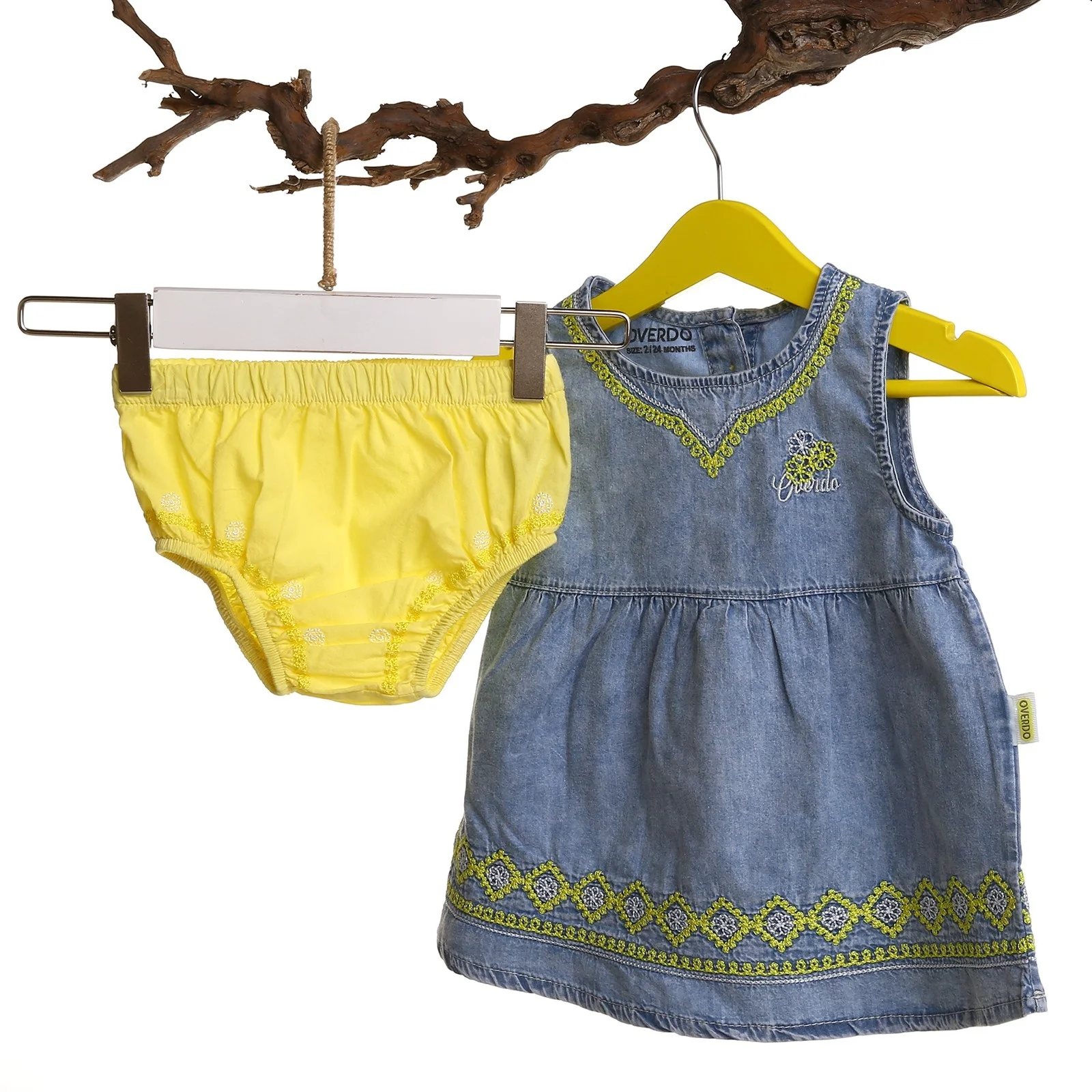 Платье из джинсовой ткани с вышивкой для маленьких девочек ebek Overdo|Платья| |