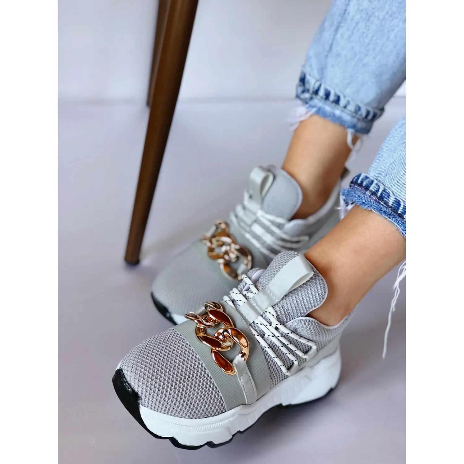 

Спортивные Новые Сезонные кроссовки с 2 различными цветами, стильный дизайн, женская мода