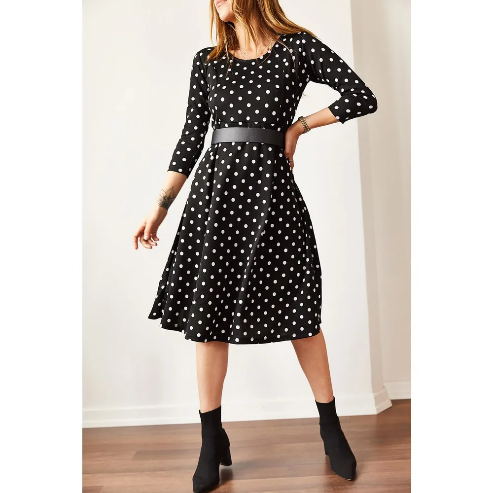 

Double Pocket Polka Dot Dress