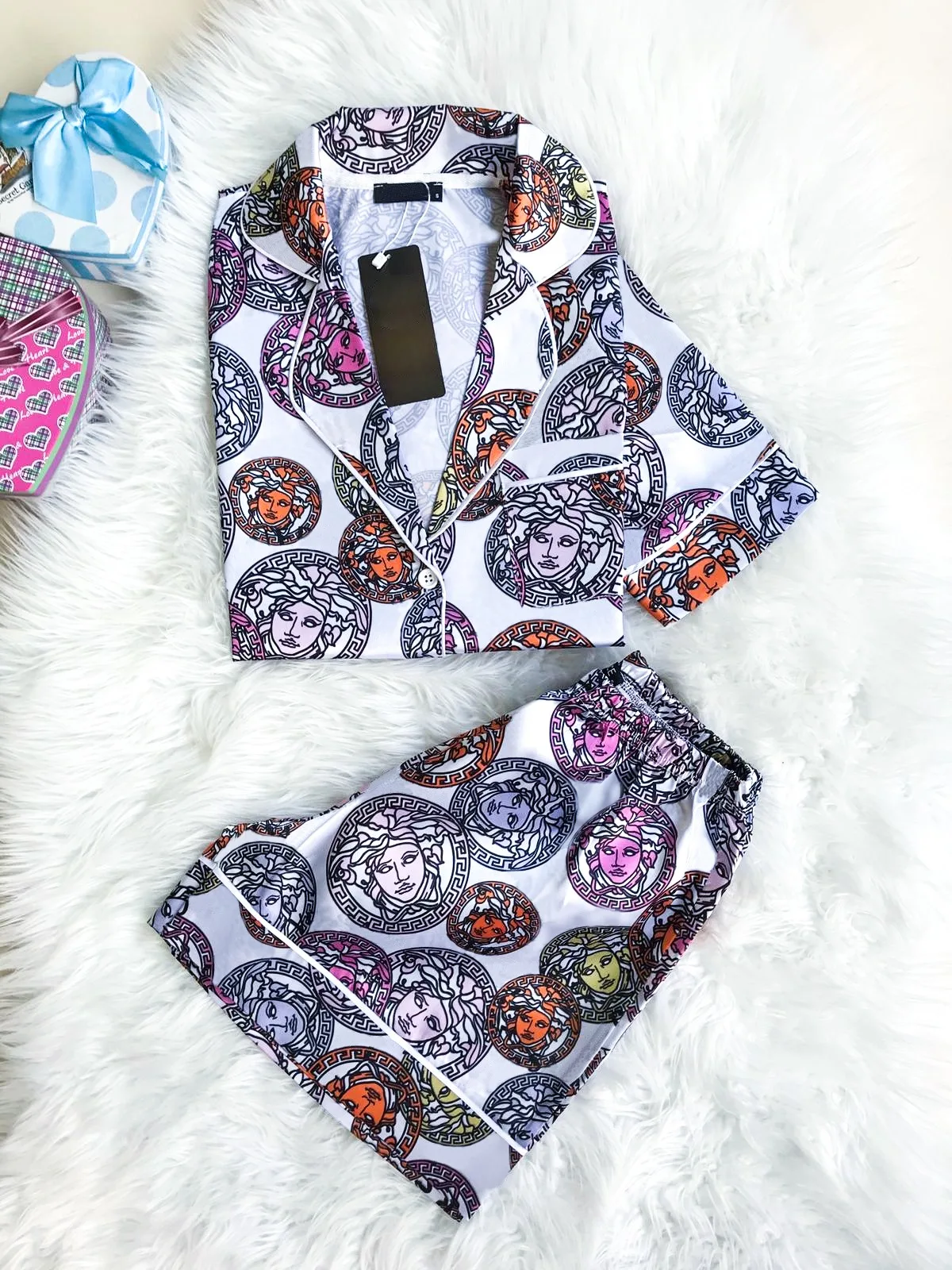 

Luxury Colorful Medusa Short Satin Pajamas Set