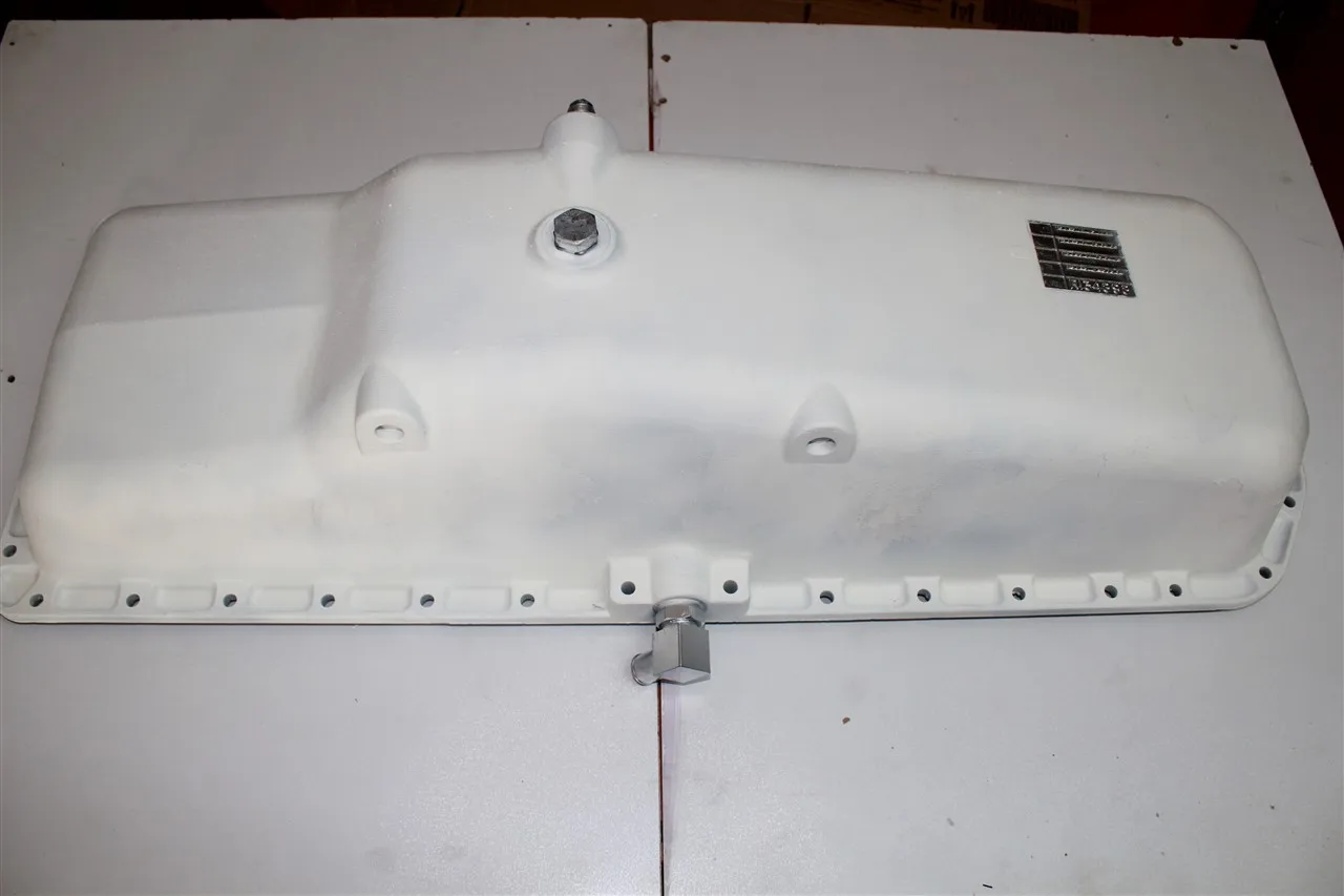 

Used John Deere Oil Pan R134898