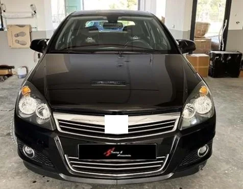 

Piano Black Batman Mirror Cap For Opel Astra H FL - Hatchback and Sedan 2010-2013