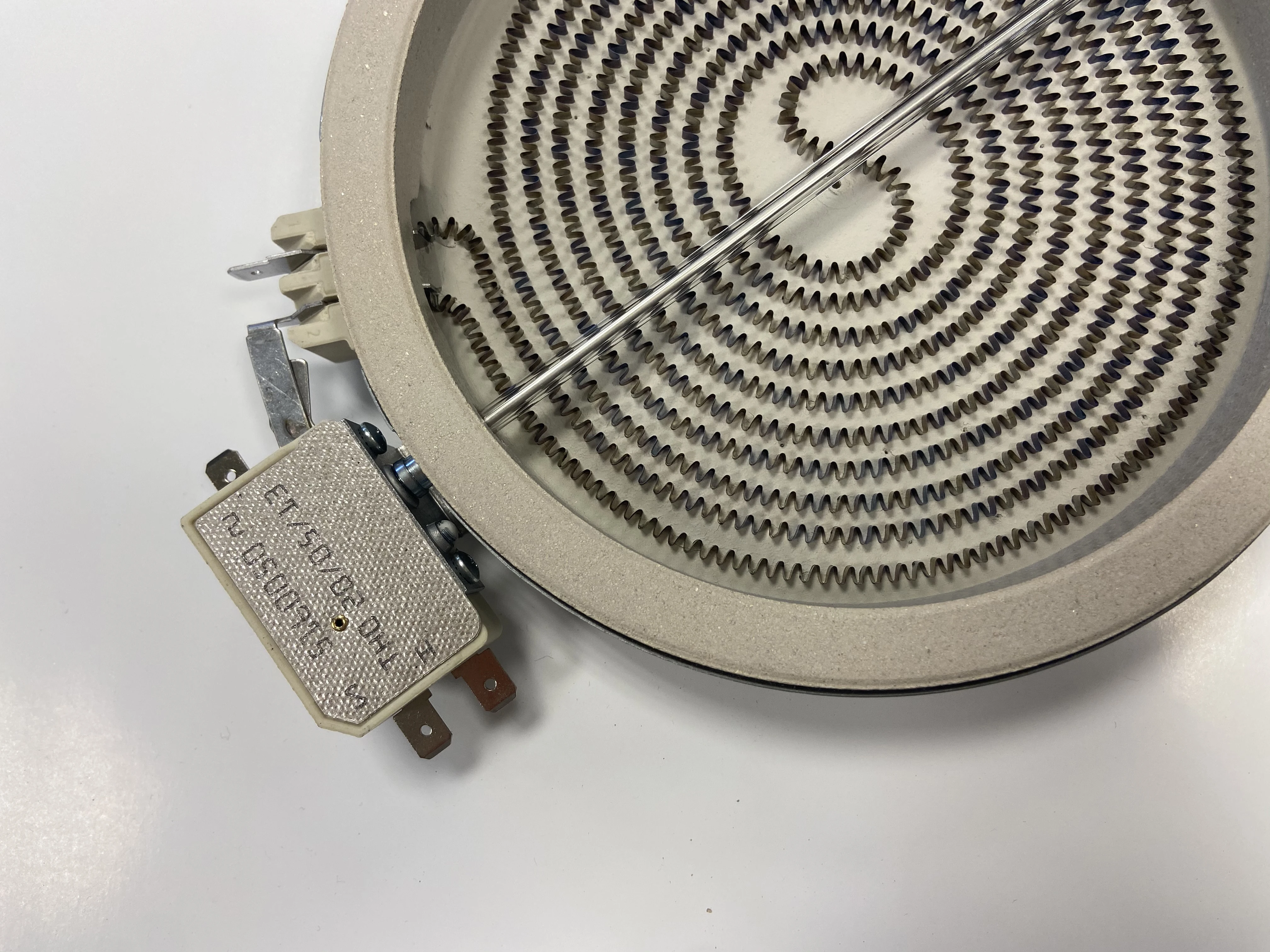 Радиальный нагреватель Eika керамическая варочная панель арт. 1652032811 1200 Вт 230 В