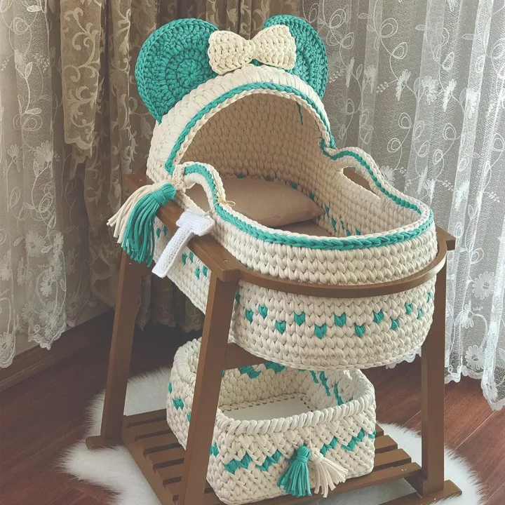 

Детская корзина с Моисеем