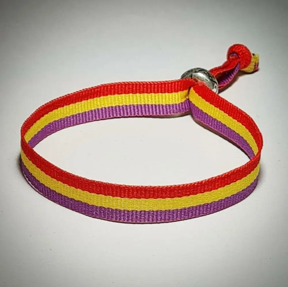 Браслет с флагом республиканской Республики широкая полиэфирная лента кольцом