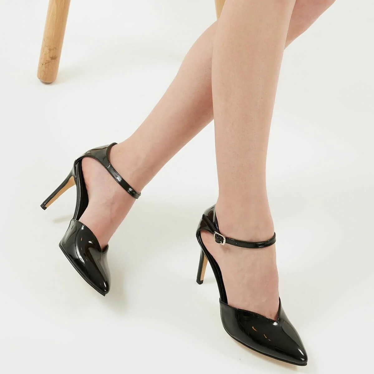 

Mio Gusto Brand PEGGY, Black/ Skin Colors, High-Quality 8Cm Heel-height, new Fashion Sexy Women 's Stiletto Pumps Shoes