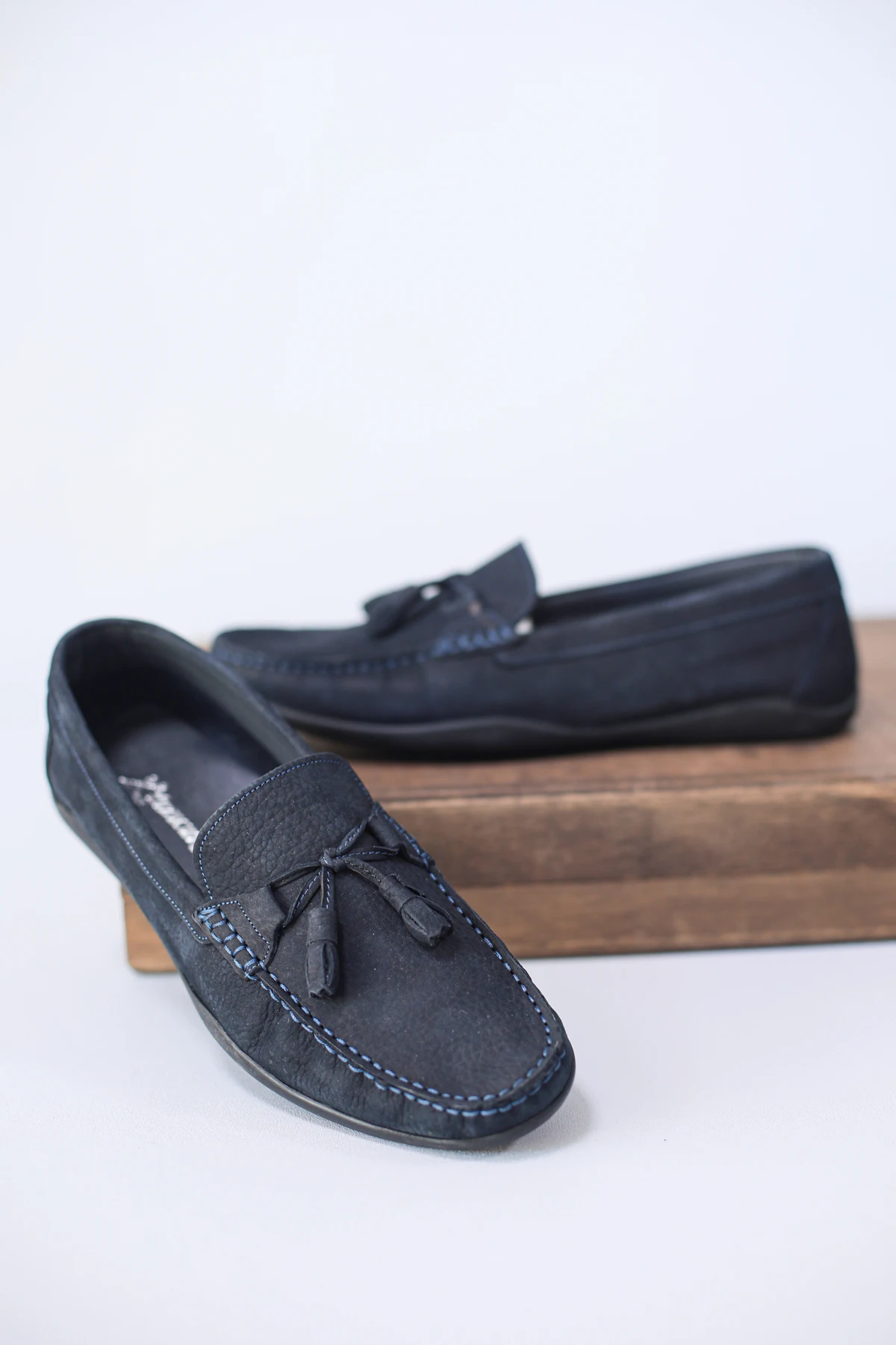 

Navy blue Genuine Nubuck Loafer